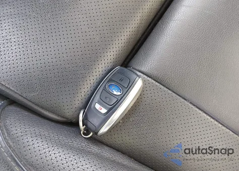 2021 Subaru Ascent Limited z USA, uszkodzony, nr VIN 4S4WMAPD8M3472024